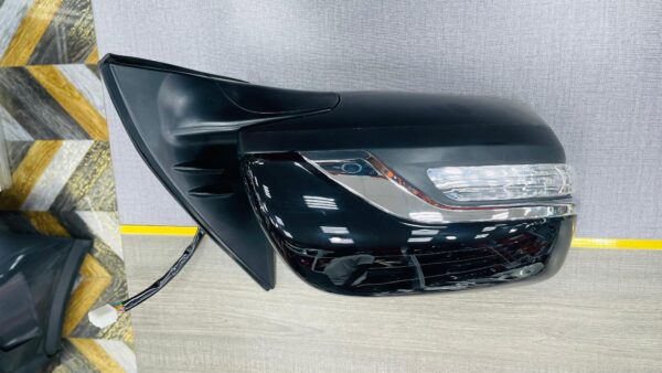 2018-2021 Toyota Land Cruiser Black Side Mirror Pair With LED - Image 2